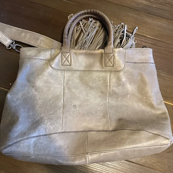 Light Grey Kelsi Dagger Leather Fringe Bag - Picture 2 of 16